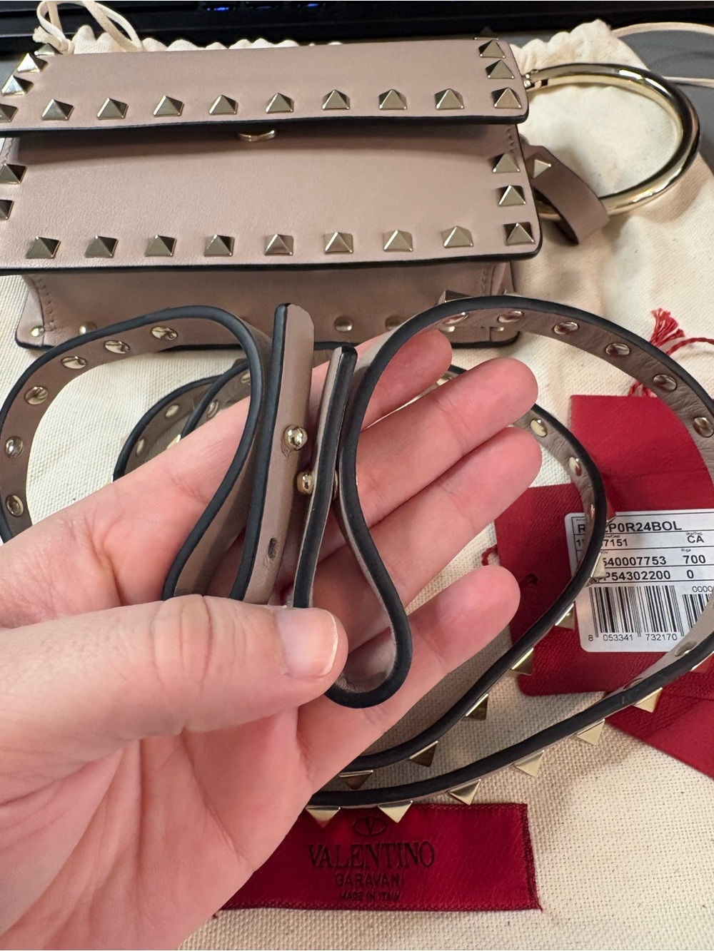 Valentino Rockstud Leather Clutch with removable strap - Picture 9 of 14